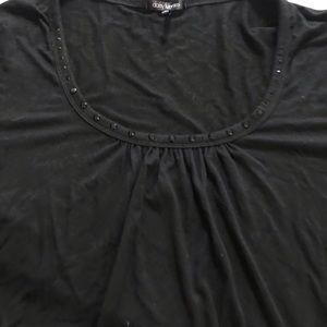 Daisy Fuentes size Medium Black 3/4 Sleeve Embellished Scoop Neck